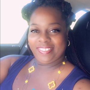 Meet your Posher, Kimberly